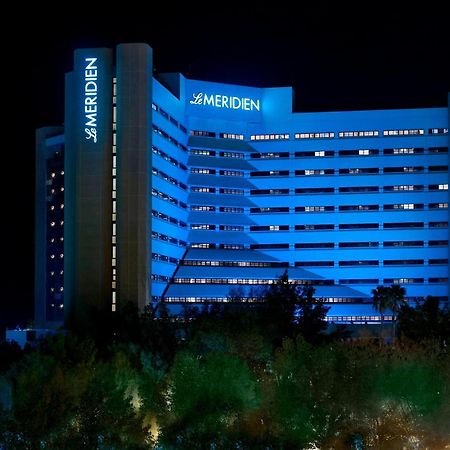 เลอ เมริเดียน อัลโคบาร์ Hotel อัลโคห์บาร์ ภายนอก รูปภาพ Meridien Athens