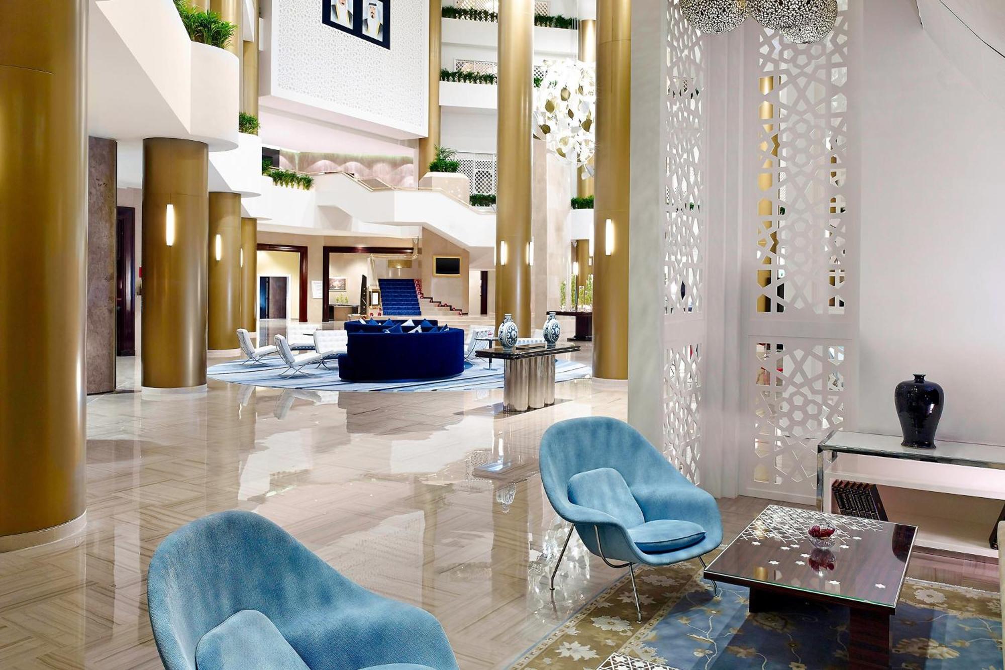 เลอ เมริเดียน อัลโคบาร์ Hotel อัลโคห์บาร์ ภายนอก รูปภาพ Lobby